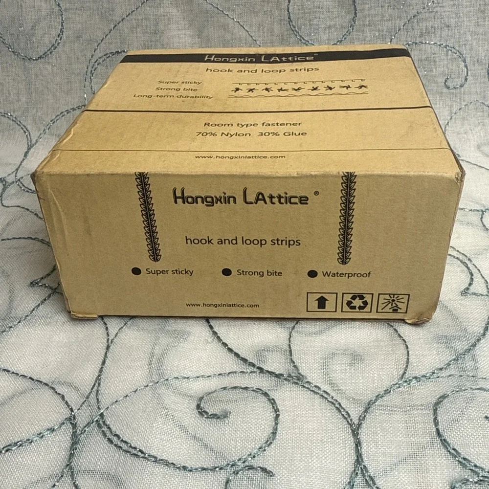 Hongxin Lattice Hook and‎ Loop Strips Self Adhesive Fastener Tape 70% Nylon